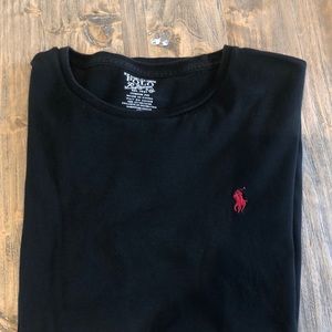 Men’s black polo t-shirt